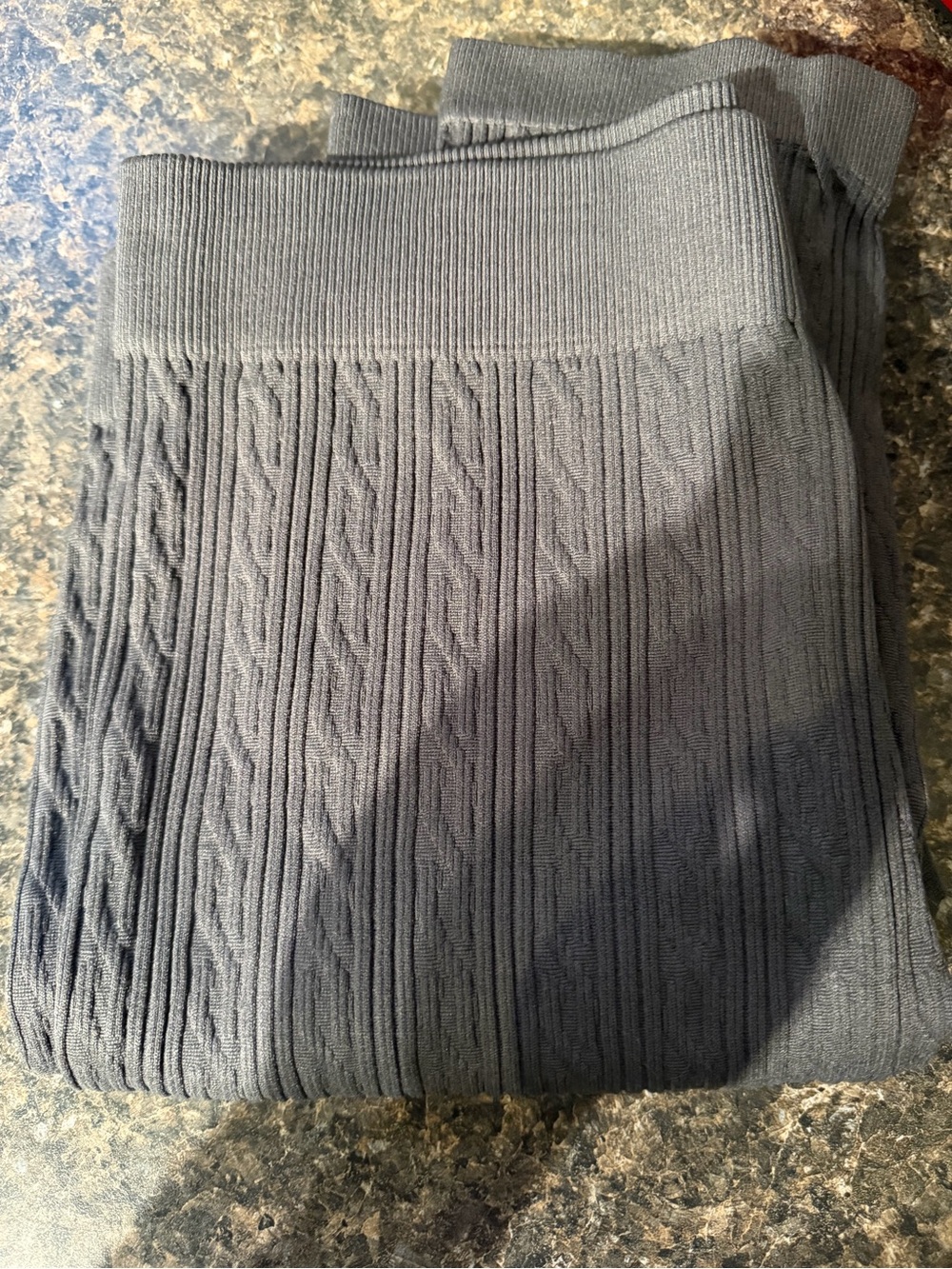Ribbed Cable Knit Midi Skirt - Charcoal